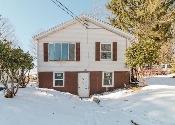 42 W ST  , Liberty, NY 12754 