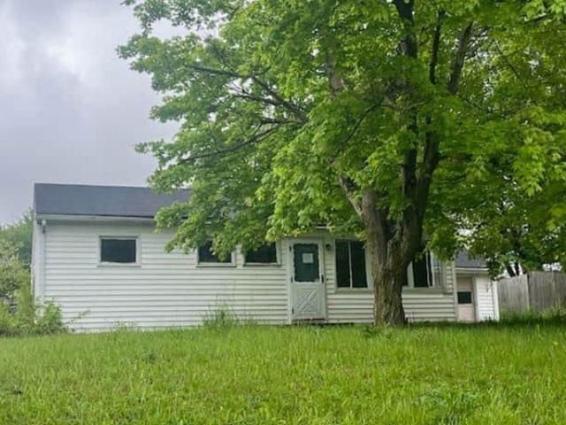 3220 S MEMORIAL DR  , New Castle, IN 47362 