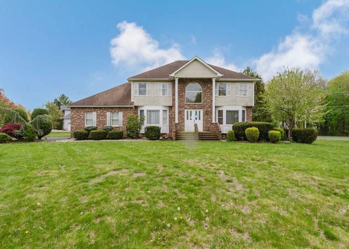 1 ALEXANDER DR  , Monroe, NJ 08831 