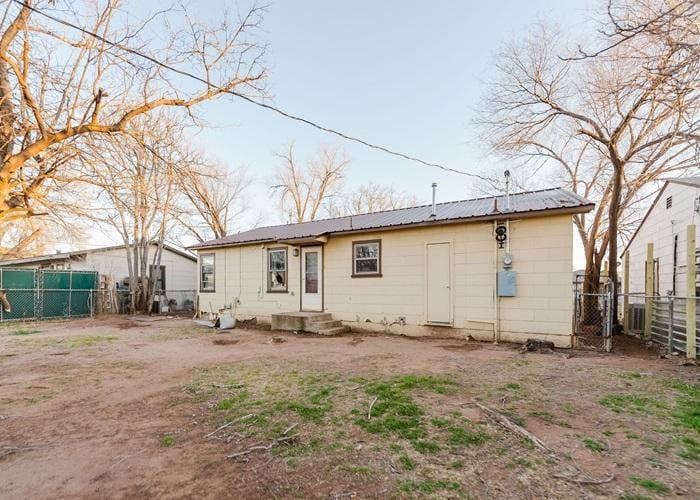 1316 38TH ST  , Lubbock, TX 79412 