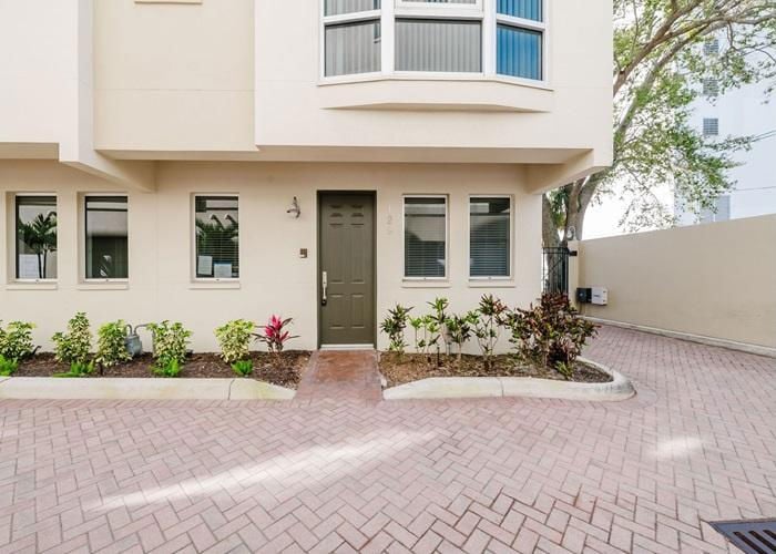 235 COCOANUT AVE UNIT#129E  , Sarasota, FL 34236 