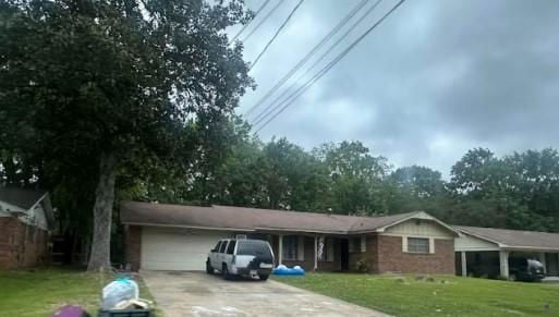 1218 SPRINGDALE DR  , Jackson, MS 39211 