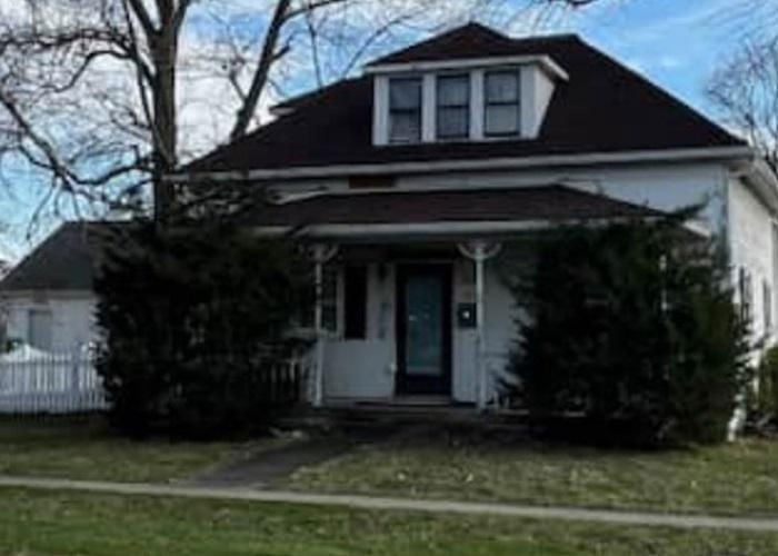 207 W WILSON ST  , New London, IA 52645 