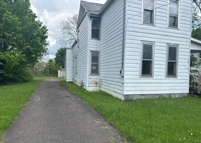 715 JCT ST  , Elmira, NY 14902 