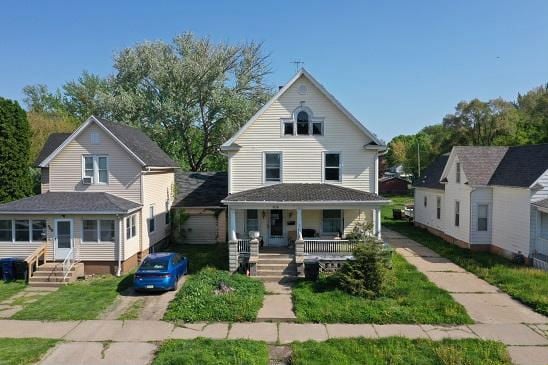636 2ND AVE S  , Clinton, IA 52732 