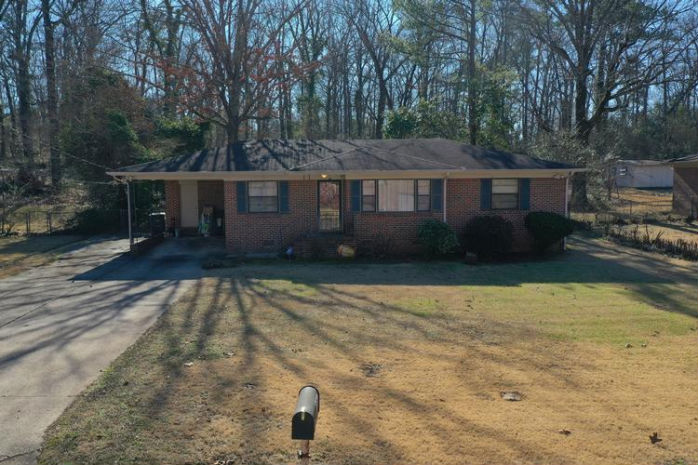 321 18TH CT NW  , Birmingham, AL 35215 