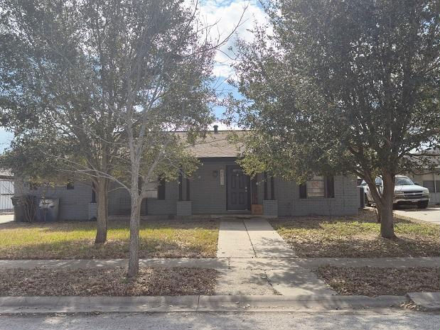 4013 KINGSTON DR  , Corpus Christi, TX 78411 