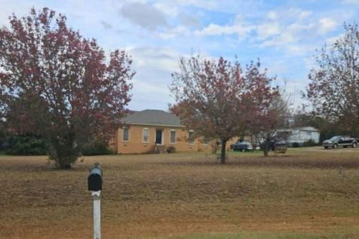 192 LUCAS RD  , Cochran, GA 31014 