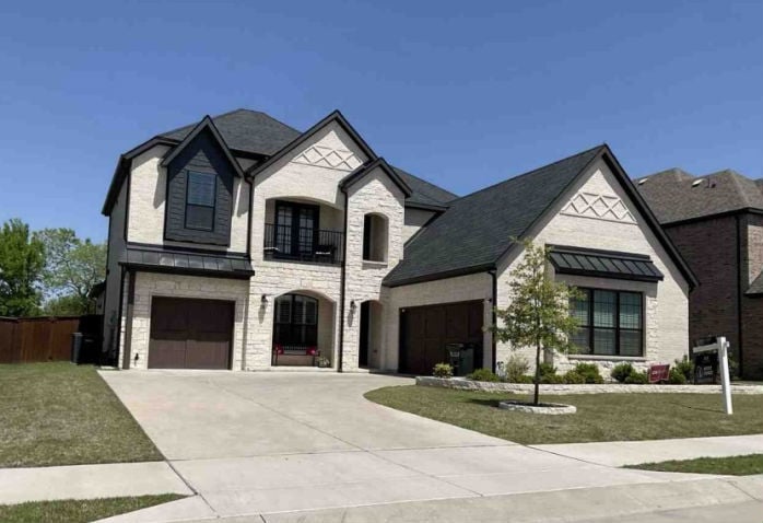 624 SINGING WATER DR  , Rockwall, TX 75087 