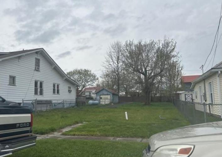 1404 SOUTH AVE  , Princeton, WV 24740 