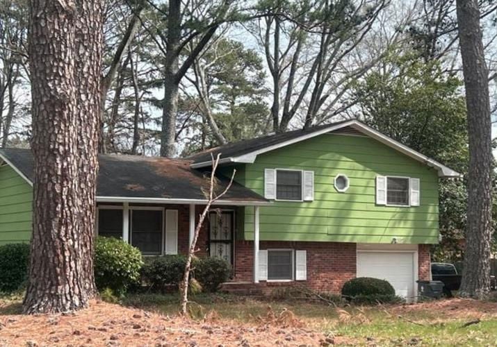 6310 THORNHEDGE DR  , Riverdale, GA 30296 