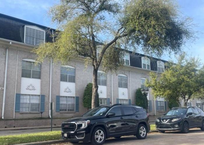 2601 BELLEFONTAINE ST APT B219  , Houston, TX 77025 