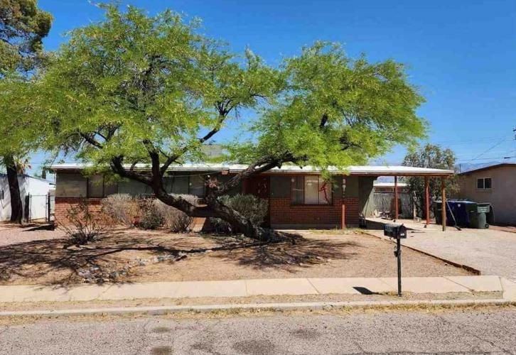 4809 E 26TH ST  , Tucson, AZ 85711 