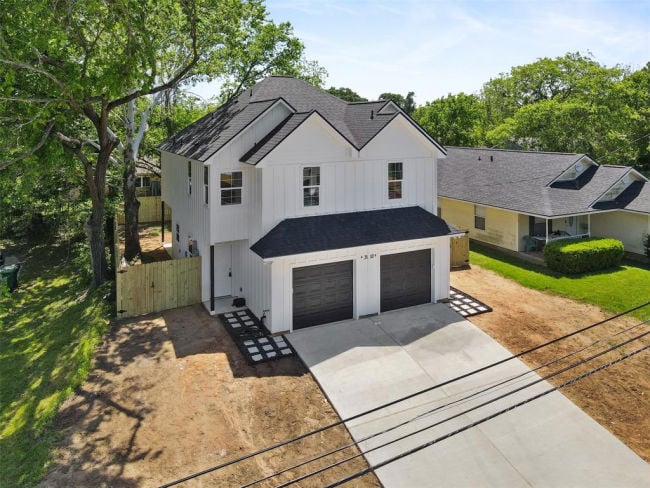 1310 E Alamo St Unit #A-B , Brenham, TX 77833 
