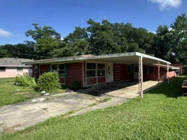 6034 CLAYTON DR  , Baton Rouge, LA 70805 