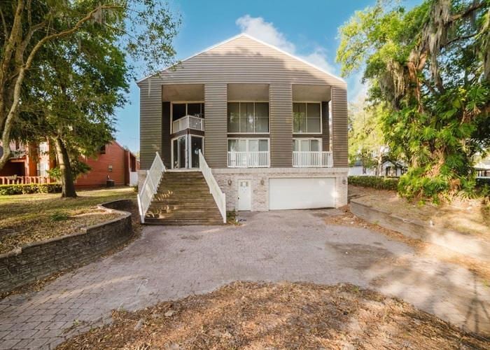 8322 LAKE LUCY DR  , Orlando, FL 32818 