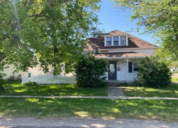 207 W WILSON ST  , New London, IA 52645 