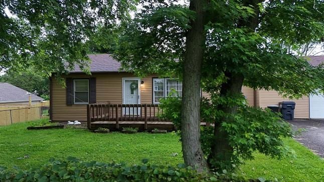 1120 BOMAR LN  , Greenwood, IN 46142 