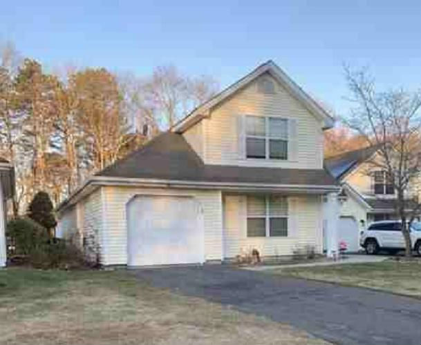 26 SADDLEBROOK CT  , Middle Island, NY 11953 