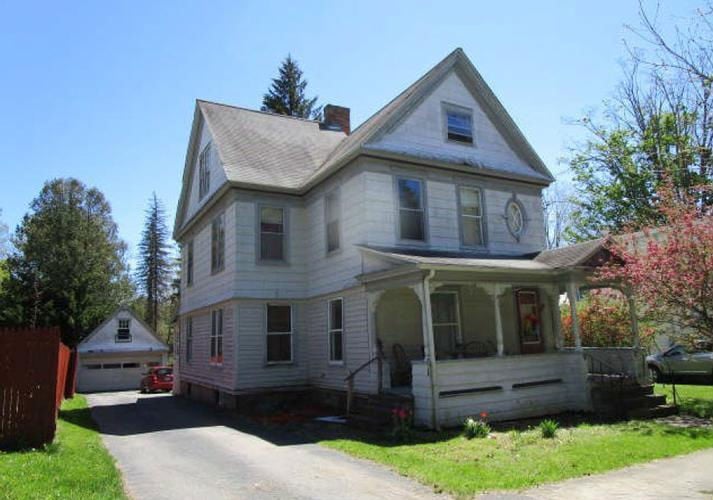 14  SCOTT ST  , Oxford, NY 13830 