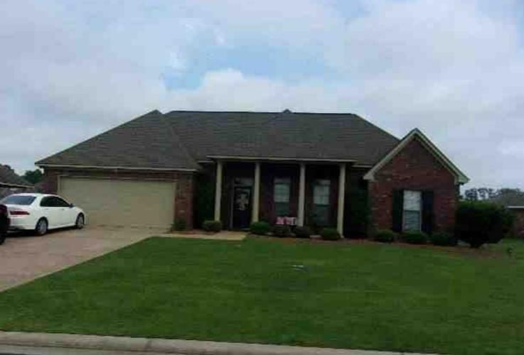 1103 SPANISH OAK DR  , Pearl, MS 39208 