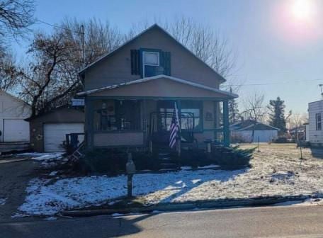 2020 COUNTY RD Q  , Pound, WI 54161 