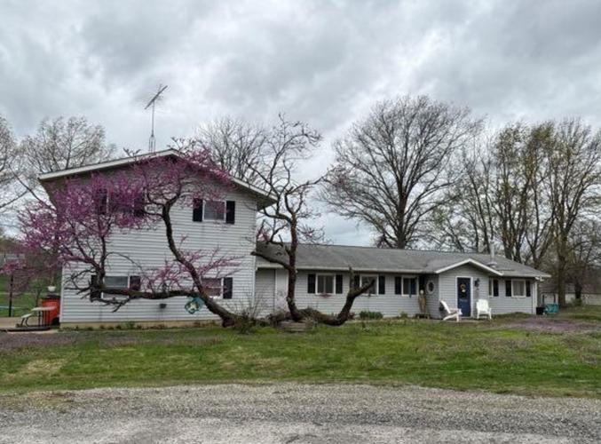 22096 PANORAMA DR  , Carlyle, IL 62231 