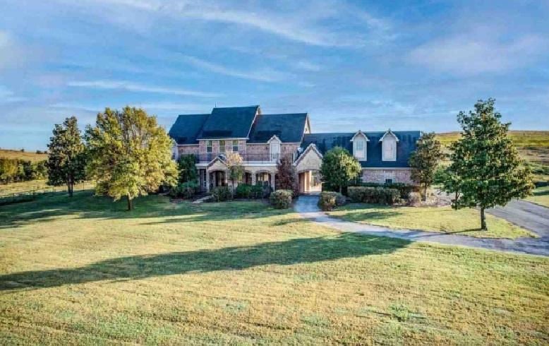 437 ALEDO CREEKS RD E  , Fort Worth, TX 76126 