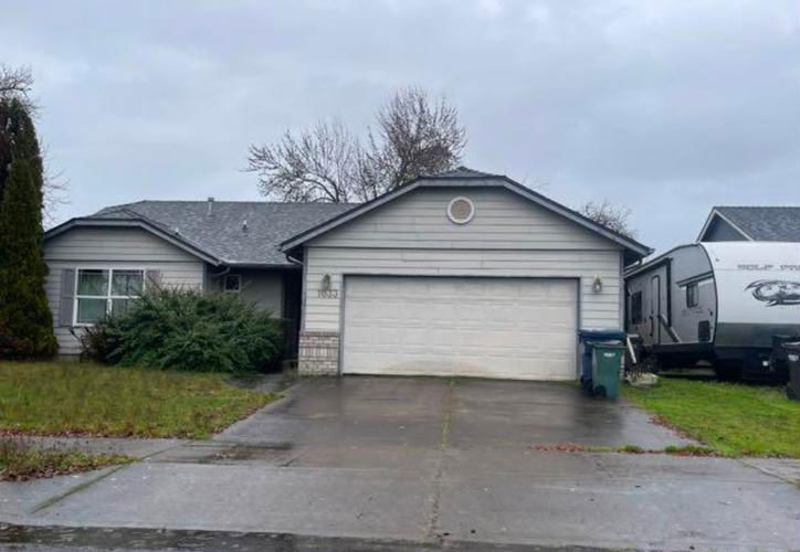 1033 S 6TH ST  , Independence, OR 97351 