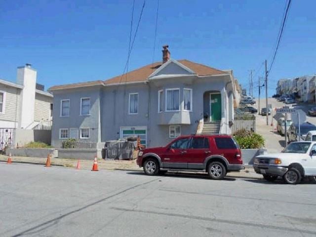 420 Harkness Ave  , San Francisco, CA 94134 