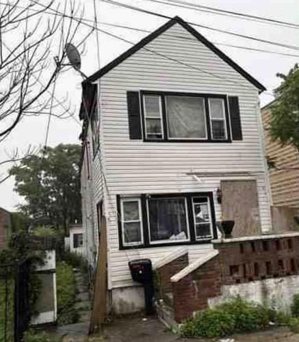 227 BEACH 86TH STREET  , Rockaway Bch, NY 11693 