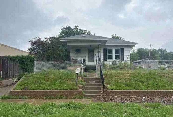 3125 10TH ST  , Rock Island, IL 61201 