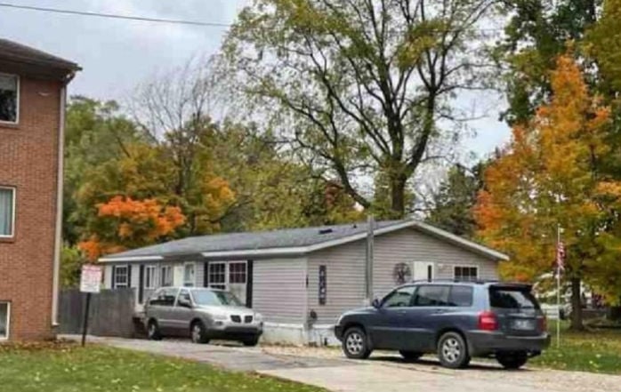 618 SPRUCE ST  , Olivet, MI 49076 