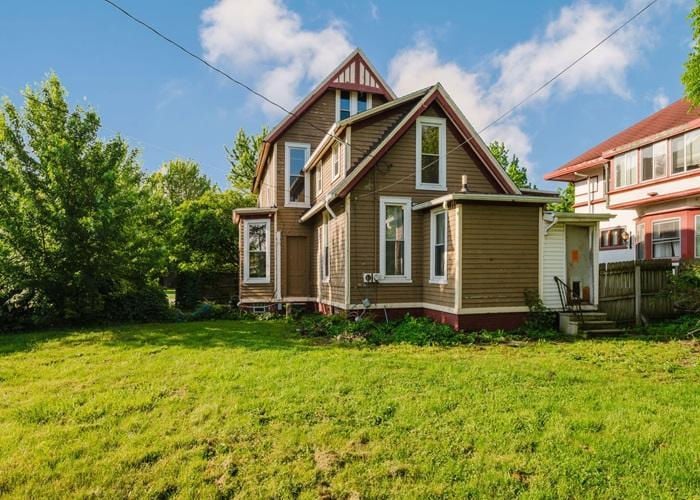 1005 HARRISON ST  , Laporte, IN 46350 