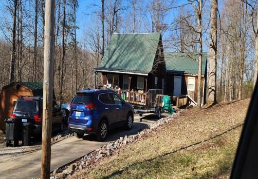 215 BENTLEY CIR  , Wellington, KY 40387 