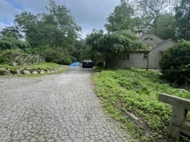 43 VALLEY FORGE RD  , Weston, CT 06883 