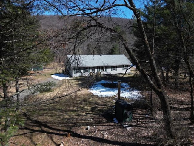 936 EQUINUNK CREEK RD  , Lakewood, PA 18439 