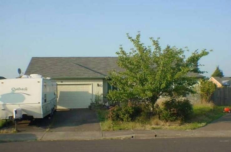 393 PANA CT  , Woodburn, OR 97071 