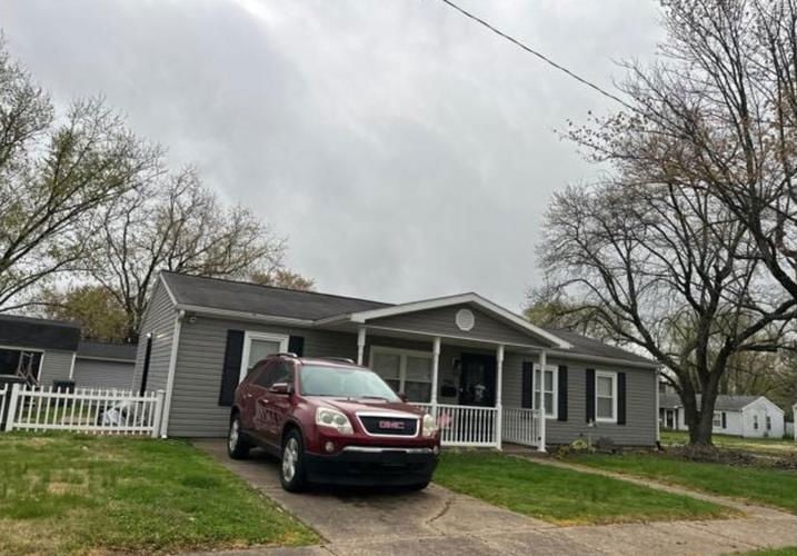 330 GLENVIEW DR  , Evansville, IN 47710 