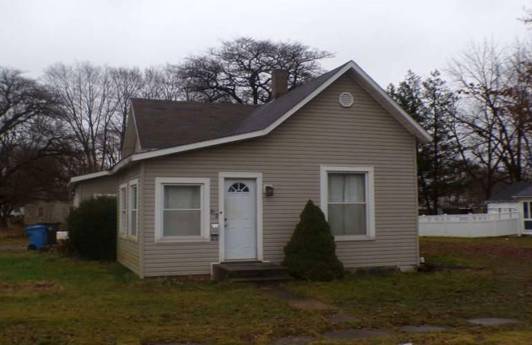 212 N LINE ST  , South Whitley, IN 46787 