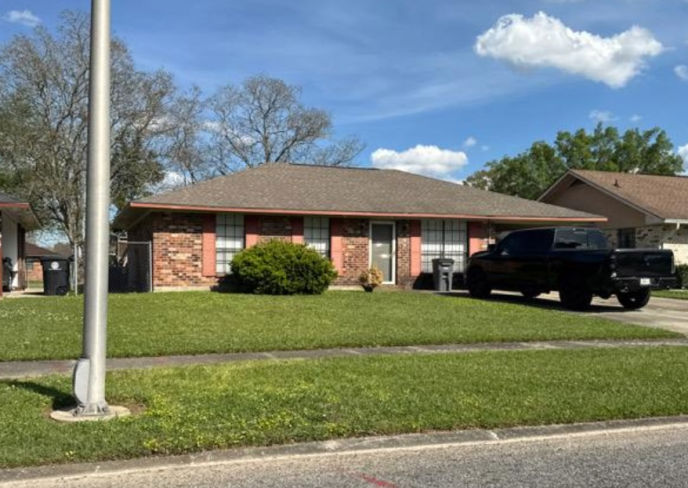 6726 OAK GLEN DR  , Baton Rouge, LA 70812 