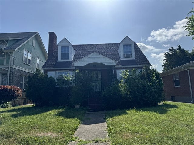 735 S 39th St , Louisville, KY 40211 