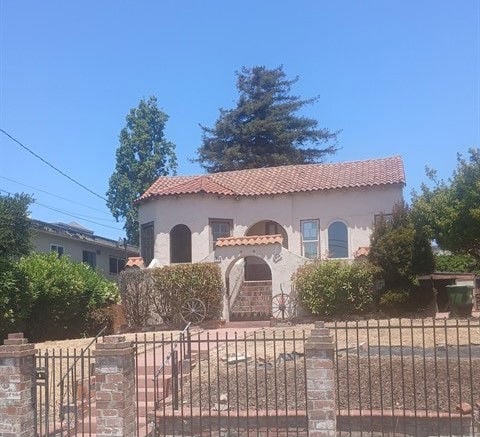 1942-1944 E 27th St , Oakland, CA 94606 