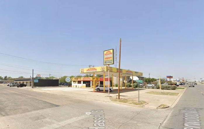 2828 Sherwood Way , San Angelo, TX 76901 