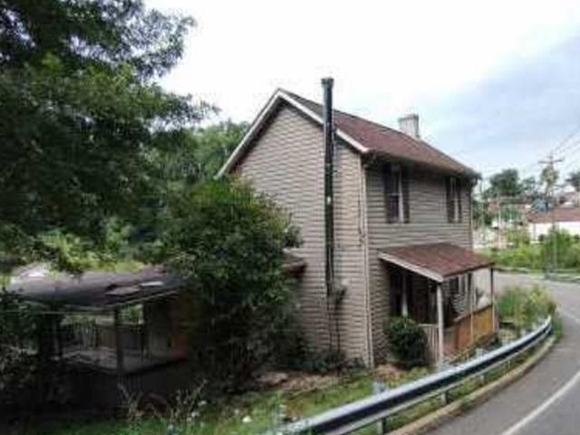 Broad Ave, Rostraver Township, PA 15012