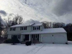 Single Family 4BR 3BA - 225 OX YOKE DR, Berlin, CT