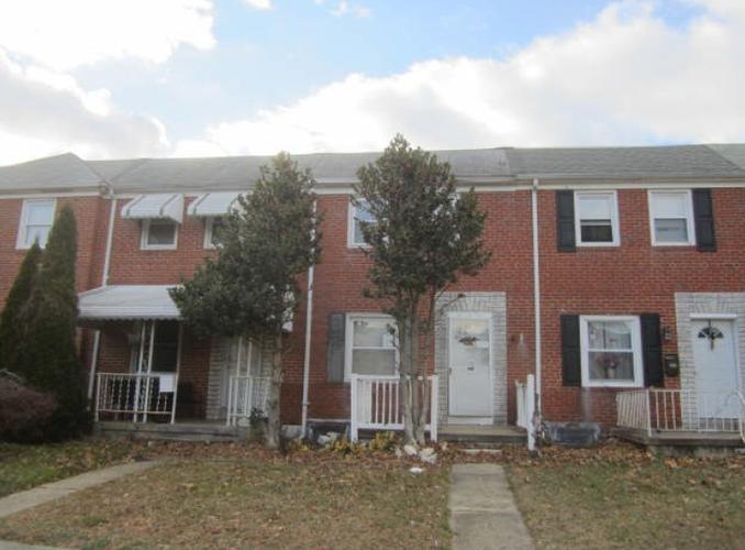 Grovethorn Rd, Middle River, MD 21220