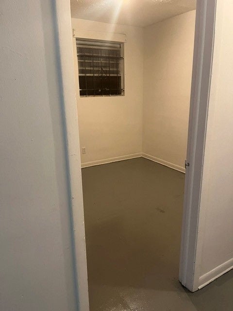 2081 Baldwin photo 10