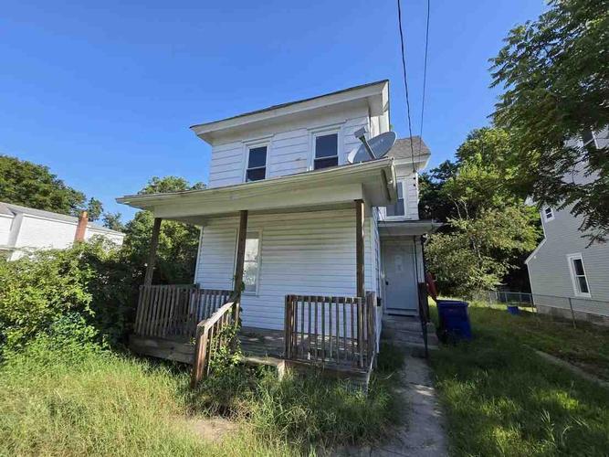 Maurice St, Millville, NJ 08332