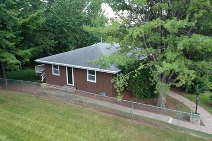 Grandview Ave, Dubuque, IA 52001 #1